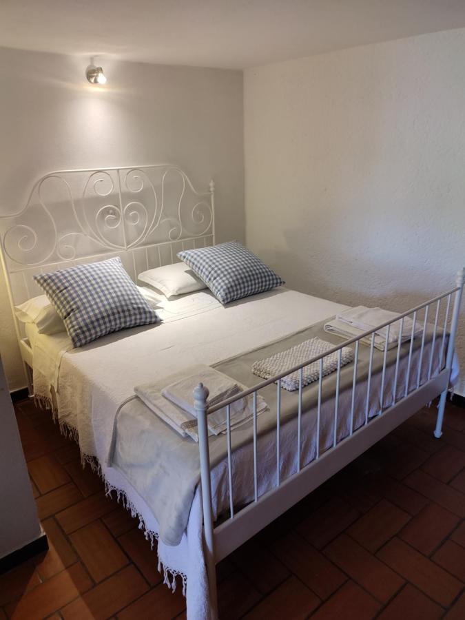 Independent Apartment With A Fabulous Patio - Casa Penny Cisano sul Neva ภายนอก รูปภาพ